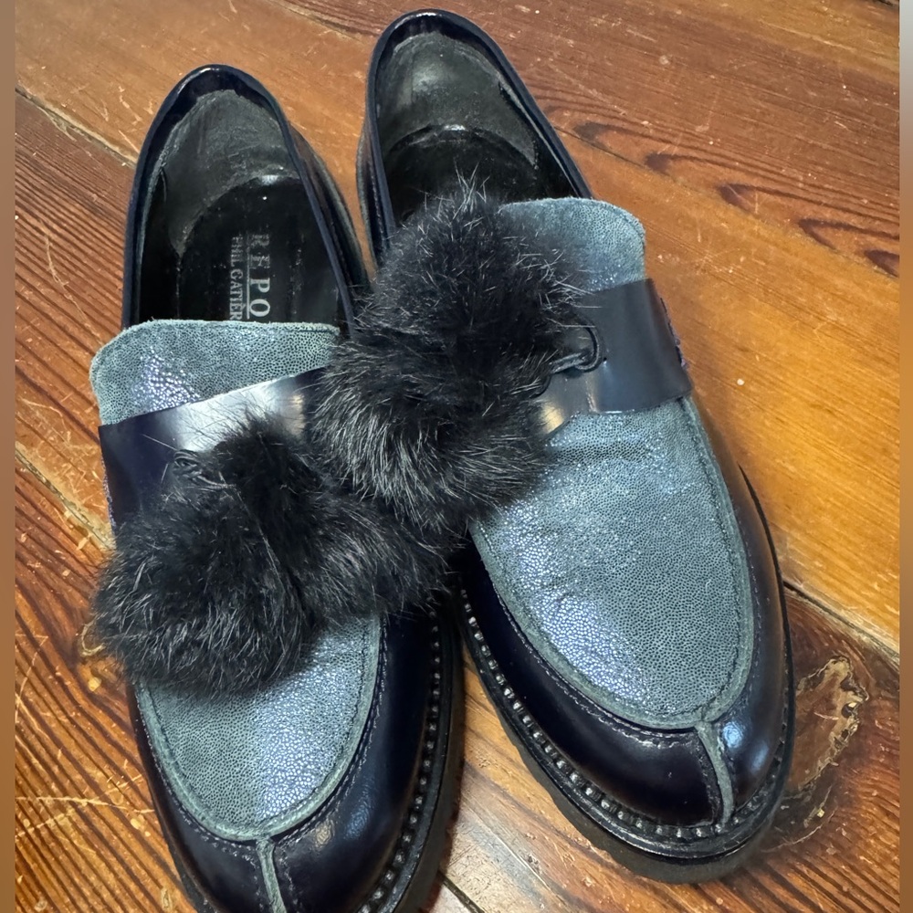 PHIL GATIÉR by REPO Patent Leather Lug Sole Loafers Pom Poms Blue Black 36 5.5 - Picture 9 of 10